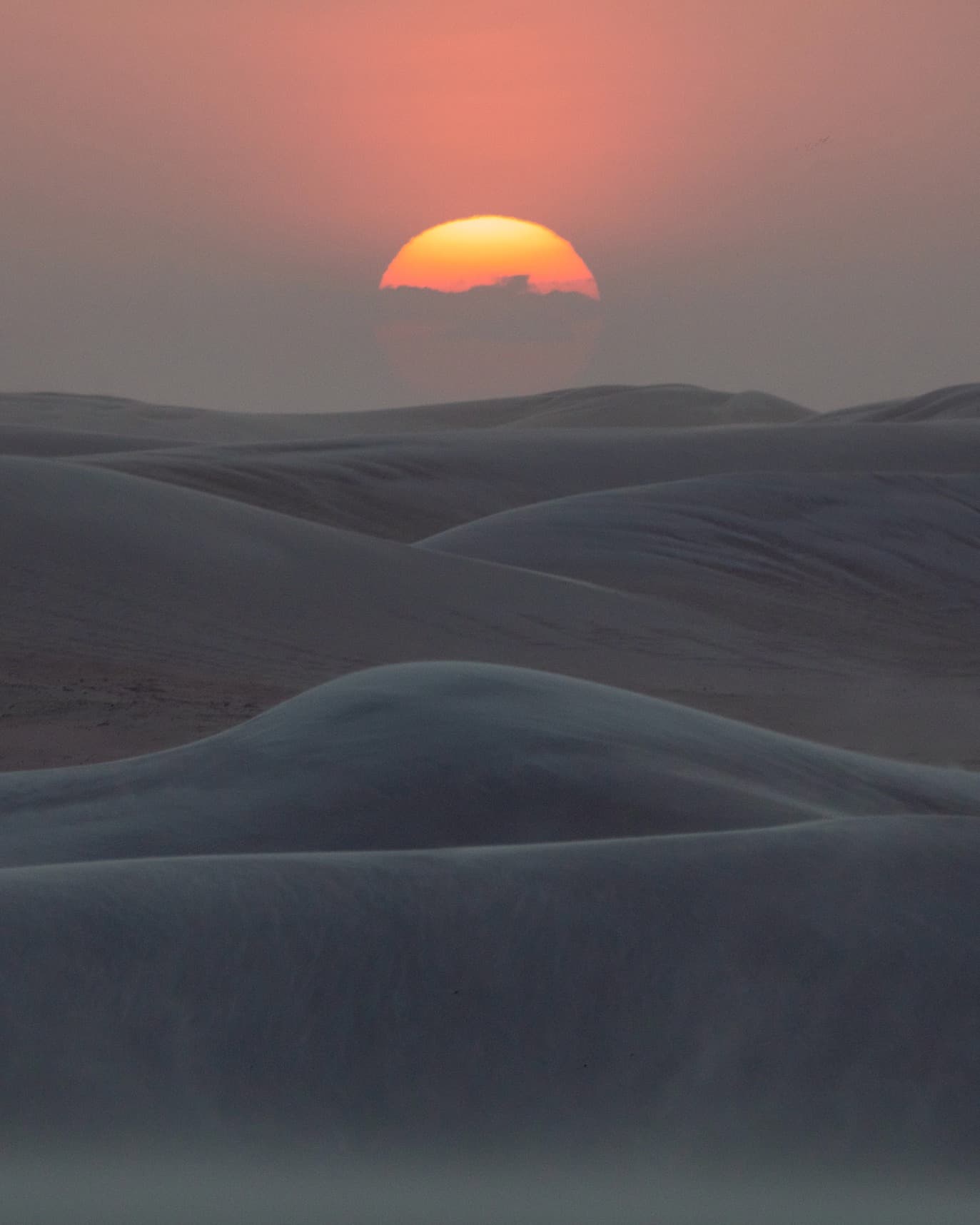 Dune au coucher du soleil à Moréias
