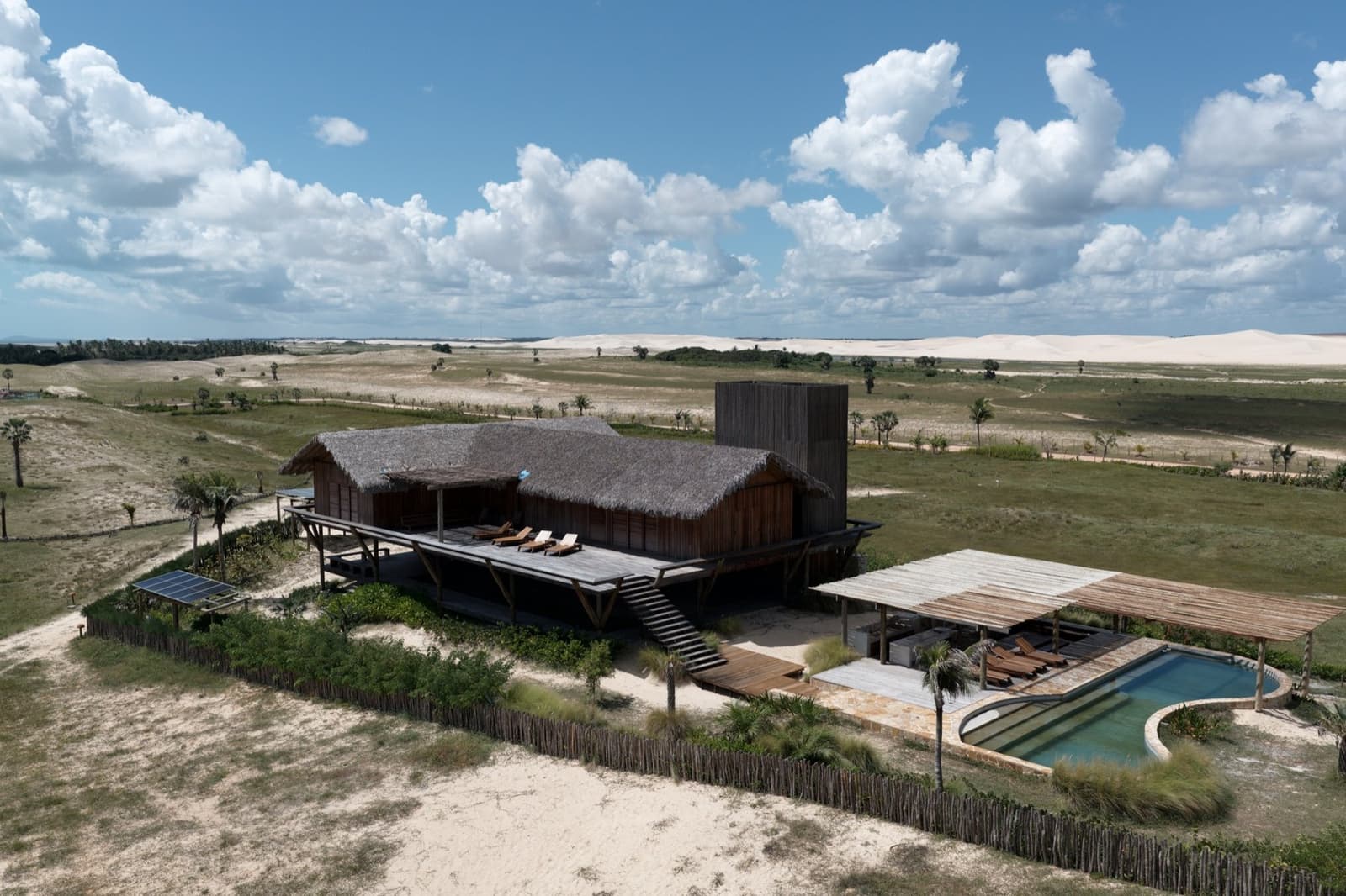 A Morada off-grid, leve sobre a terra